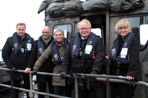 {title}