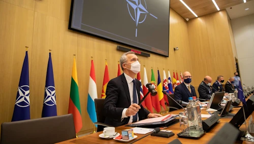 Jens Stoltenberg, framkvæmdastjóri Atlantshafsbandalagsins, stýrði fundi