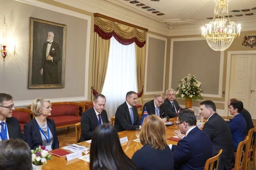 Frá fundi forsetanna í forsetahöllinni í Riga í dag.