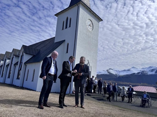 Undirritun á friðlýsingu Borgarneskirkju.
