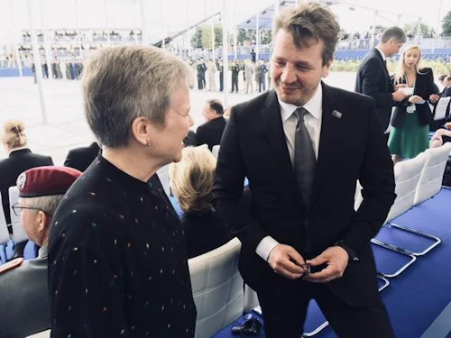 Utanríkisráðherra ræðir við varaframkvæmdarstjóra Atlantshafsbandalagsins