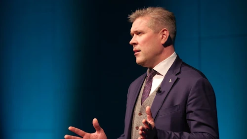 Bjarni Benediktsson, fjámála- og efnahagsráðherra