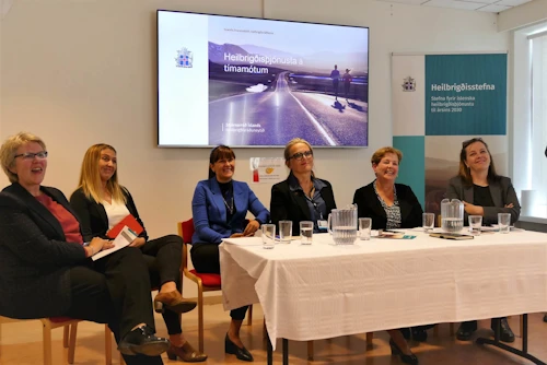 Akranes - panelumræður