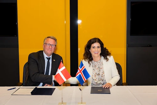 Minister Gylfadóttir and Morten Bødskov, Minister of Defence of Denmark, signed a Memorandum of Understanding on increasing security and defence cooperation between the two countries. 