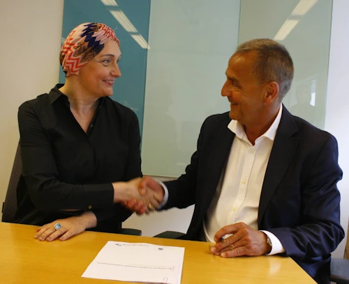 Ólöf Nordal og Þórólfur Árnason skrifuðu undir árangursstjórnunarsamning ráðuneytisins og Samgöngustofu í dag.