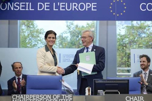 Thórdís Kolbrún Reykfjörd Gylfadóttir and Breifne O’Reilly. Ireland's Permanent Representative to CoE