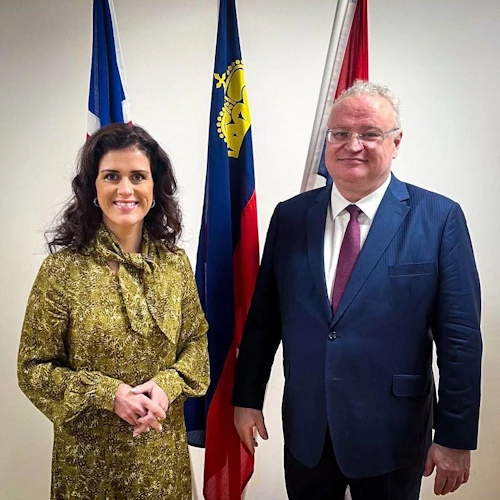 Þórdís Kolbrún Reykfjörð Gylfadóttir utanríkisráðherra og Páll Hreinsson, forseti EFTA-dómstólsins.