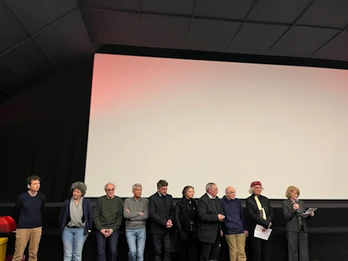 L'ambassadrice d'Islande, Mme Unnur Orradottir Ramette, a tenu un discours à l'occasion de la première du film