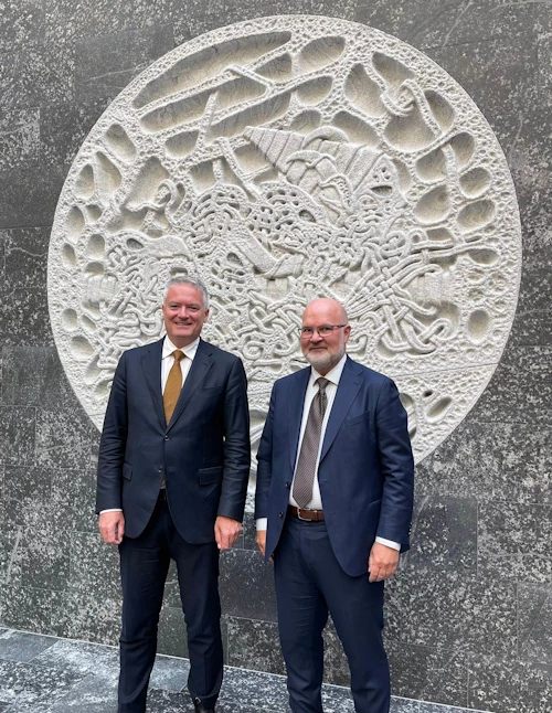 Mathias Cormann, Secrétaire général de l’OCDE et Þórarinn G. Pétursson, Gouverneur adjoint de la Banque centrale d’Islande