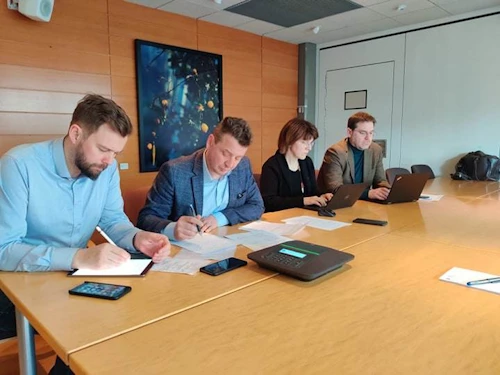 Guðlaugur Þór Þórðarson utanríkis- og þróunarsamvinnuráðherra átti símafund með utanríkisráðherrum Norðurlandanna.