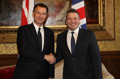 Jeremy Hunt og Guðlaugur Þór Þórðarson á fundi sínum í dag