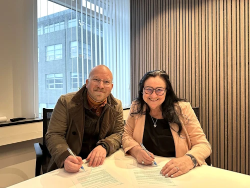 Inga Sæland, félags- og húsnæðismálaráðherra, og Hjalti Jón Sverrisson, fangaprestur.