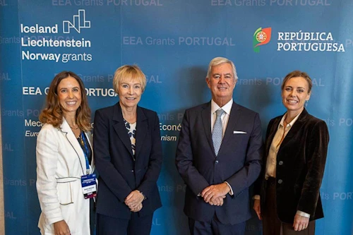 Sendiherrar Íslands og Noregs í Portúgal og sendiherra Portúgals gagnvart Noregi og Íslandi ásamt Mariu Mineiro yfirmanni Uppbyggingarsjóðs EES í Portúgal.