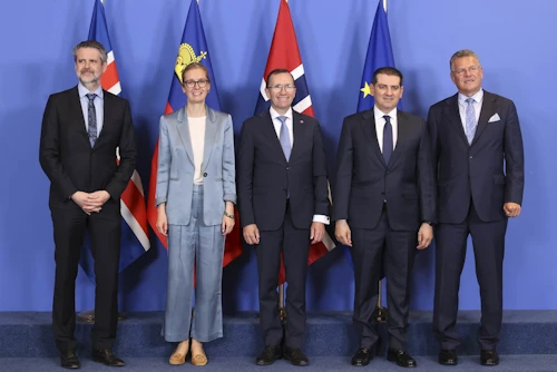 Martin Eyjólfsson, ráðuneytisstjóri utanríkisráðuneytisins, Sabine Monauni, varaforsætisráðherra og utanríkisráðherra Liechtenstein, Espen Barth Eide, utanríkisráðherra Noregs, Michael Damianos, viðskiptaráðherra Kýpur og Maroš Šefčovič, framkvæmdastjóri ESB fyrir utanríkisviðskipti og málefni EES-samningsins.