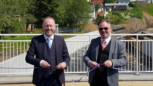 Guðmundur Ingi Guðbrandson, umhverfis- og auðlindaráðherra, og Jón Björn Hákonarson, bæjarstjóri Fjarðarbyggðar.