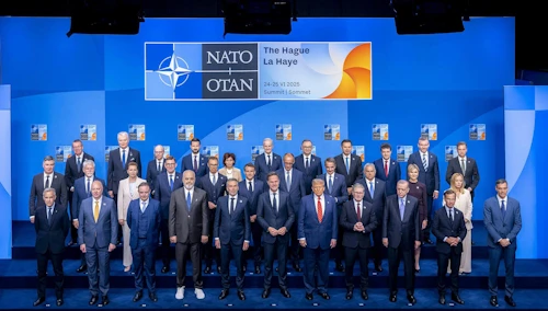Leiðtogar aðildarríkja Atlantshafsbandalagsins ásamt framkvæmdastjóranum Mark Rutte.