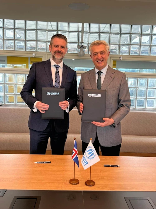 Martin Eyjólfsson, ráðuneytisstjóri utanríkisráðuneytisins, ásamt Filippo Grandi, framkvæmdastjóra UNHCR, eftir undirritun rammasamningsins í Genf í gær.