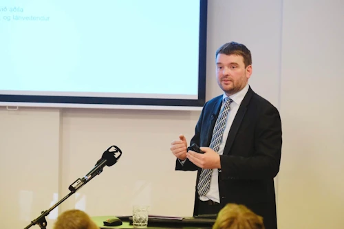 Ásmundur Einar sagðist á kynningarfundinum bera þá von í brjósti að tillögurnar hafi mikla þýðingu fyrir þá hópa sem á þurfa að halda.