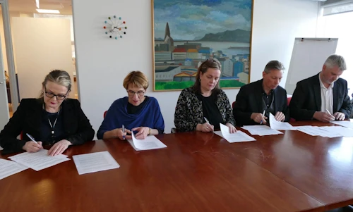 Frá undirritun samnings Sjúkratrygginga Íslands og Reykjalundar