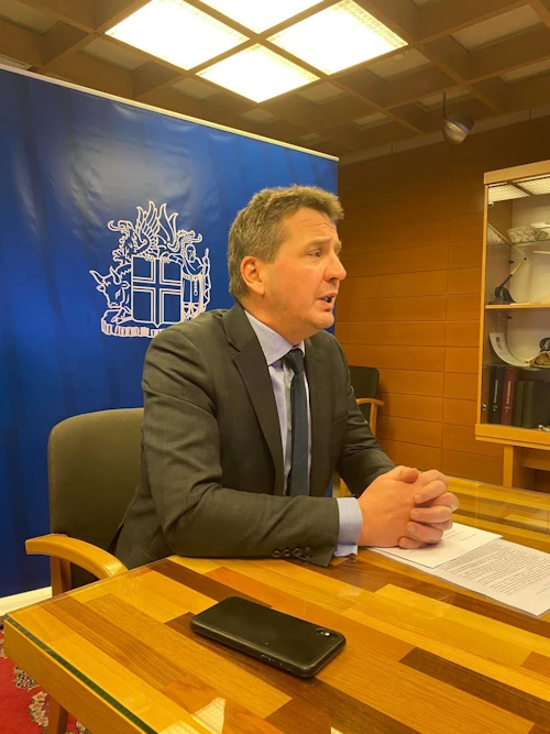 Guðlaugur Þór Þórðarson ávarpar framlagaráðstefnuna í dag
