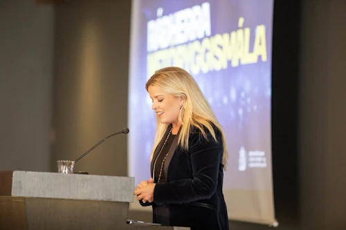 Áslaug Arna Sigurbjörnsdóttir, ráðherra netöryggismála, á ráðstefnu CERT-IS um netöryggismál fyrirtækja.