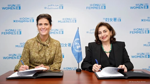 Þórdís Kolbrún Reykfjörð Gylfadóttir, utanríkisráðherra, ásamt Sima Bahous, framkvæmdastýru UNWOMEN.