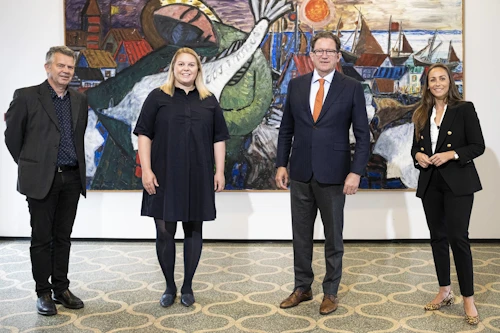 Gunnar Þorgeirsson, formaður BÍ og stjórnarmaður Matvælasjóðs, Gréta María Grétarsdóttir, formaður stjórnar, Kristján Þór Júlíusson, sjávarútvegs- og landbúnaðarráðherra og Heiðrún Lind Marteinsdóttir, framkvæmdastjóri SFS og stjórnarmaður Matvælasjóðs. Á myndina vantar Karl Frímannsson, stjórnarmann í Matvælasjóði. 
