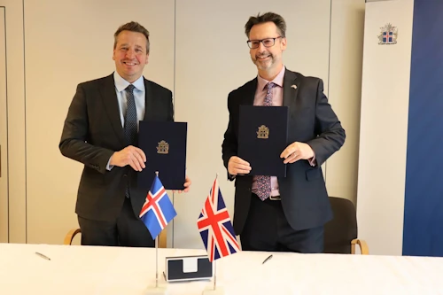 Guðlaugur Þór Þórðarson, utanríkis- og þróunarsamvinnuráðherra, og Michael Nevin, sendiherra Bretlands á Íslandi. 