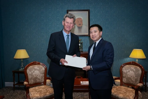 Ambassador Ibsen and H.E. Amartuvshin, Deputy Minister of Foreign Affairs of Mongolia