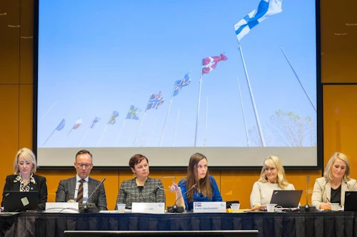 Ráðherrarnir taka þátt í pallborðsumræðum á alþjóðlegri ráðstefnu um MeToo 