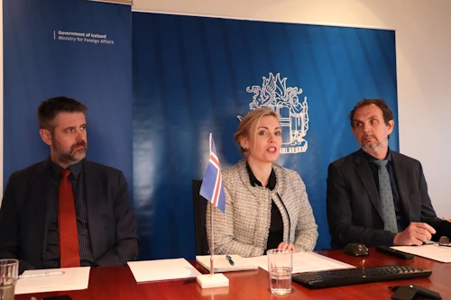 Fulltrúar utanríkisráðuneytisins á fundinum, t.f.v. Martin Eyjólfsson ráðuneytisstjóri, María Mjöll Jónsdóttir skrifstofustjóri og Davíð Bjarnason deildarstjóri.