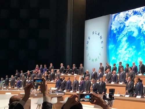Leiðtogafundur í París - One Planet Summit