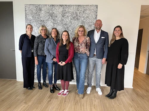 Frá vinstri: Sunna Diðriksdóttir, Anna Guðrún Björnsdóttir, Steinunn Valdís Óskarsdóttir, Katrín Jakobsdóttir, Heiða Björg Hilmisdóttir, Arnar Þór Sævarsson og Alfa Jóhannsdóttir.