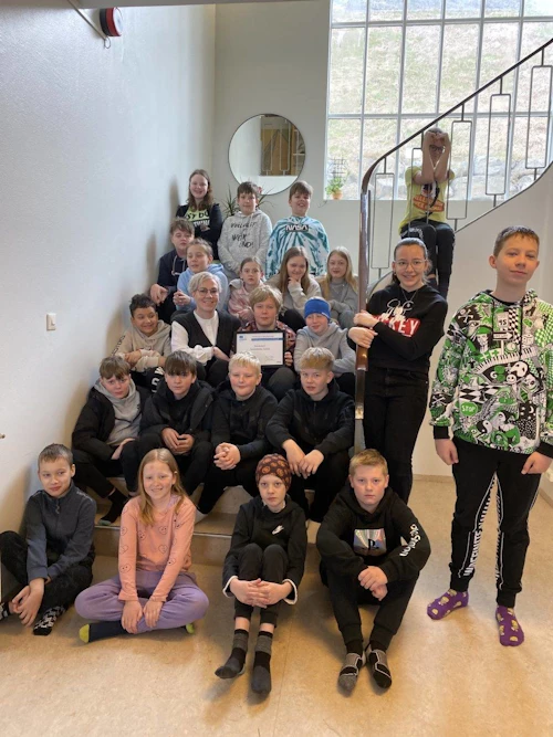 Nemendur Patreksskóla ásamt Ásdísi Snót Guðmundsdóttur skólastjóra.