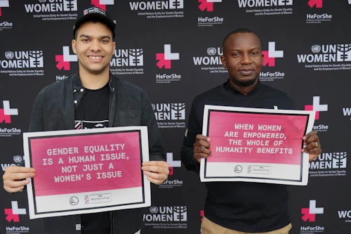 Unnsteinn Manuel Stefánsson og Dr. Zindaba Chisiza frá Háskóla Malaví, Chancellor Collage í Blantyre. Hann er HeForShe champion hjá UN Women Malaví og var fundarstjóri á báðum viðburðunum. Ljósmynd: UN Women.