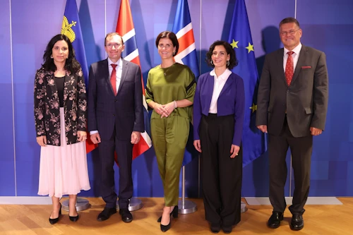 Dominique Hasler, utanríkisráðherra Lichtenstein, Espen Barth Eide, utanríkisráðherra Noregs, Þórdís Kolbrún Reykfjörð Gylfadóttir, utanríkisráðherra, Hadja Lahbib, utanríkisráðherra Belgíu, og Maroš Šefčovič, varaforseti framkvæmdastjórnar ESB.
