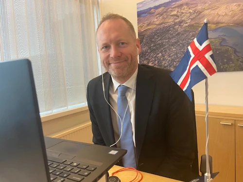 Guðmundur Ingi Guðbrandsson, umhverfis- og auðlindaráðherra, á fundi umhverfisráðherra ESB og EFTA ríkja í dag.