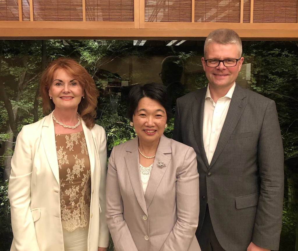 {image.Description}