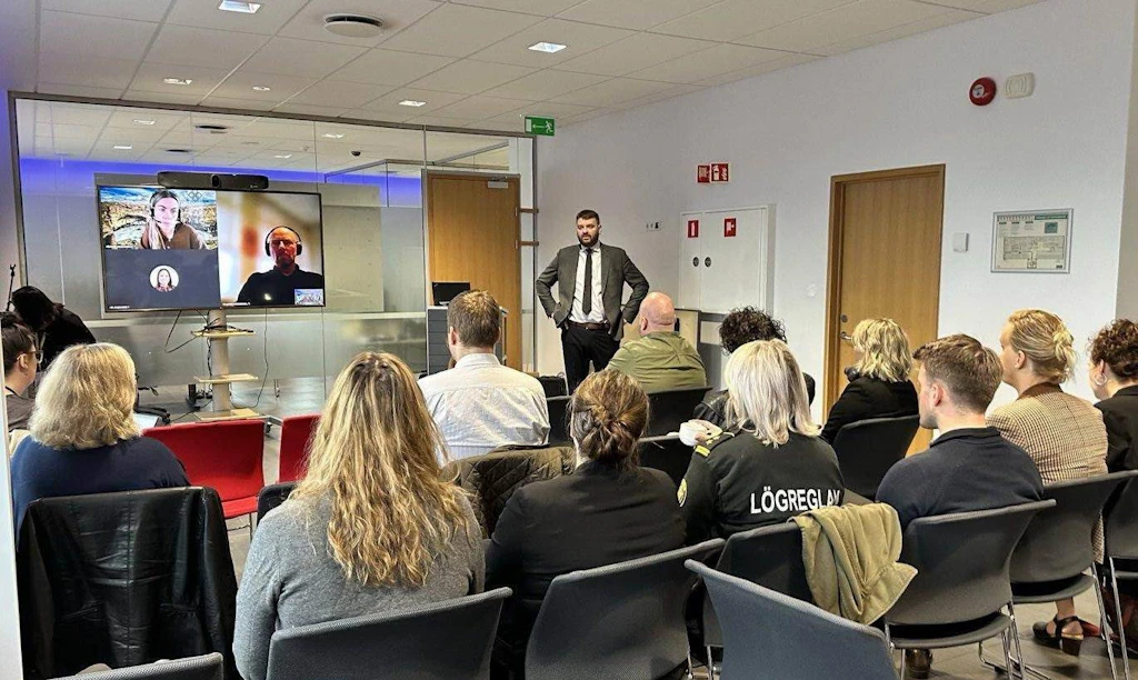 {image.Description}