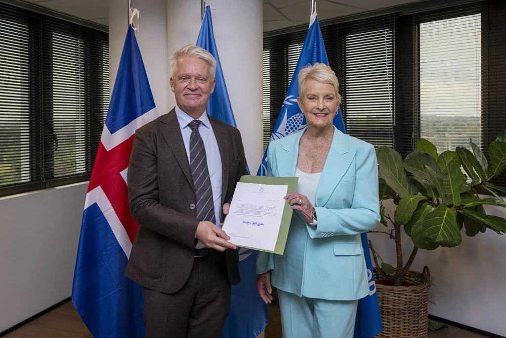 {image.Description}