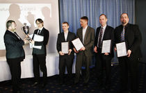 Iceproverdlaun Ráðherra afhendir Iceproverðlaun 2007