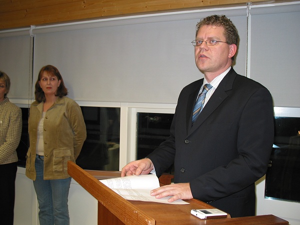Frá opnun þjónustukjarna fyrir fatlaða í Þorlákshöfn 25. nóvember 2004